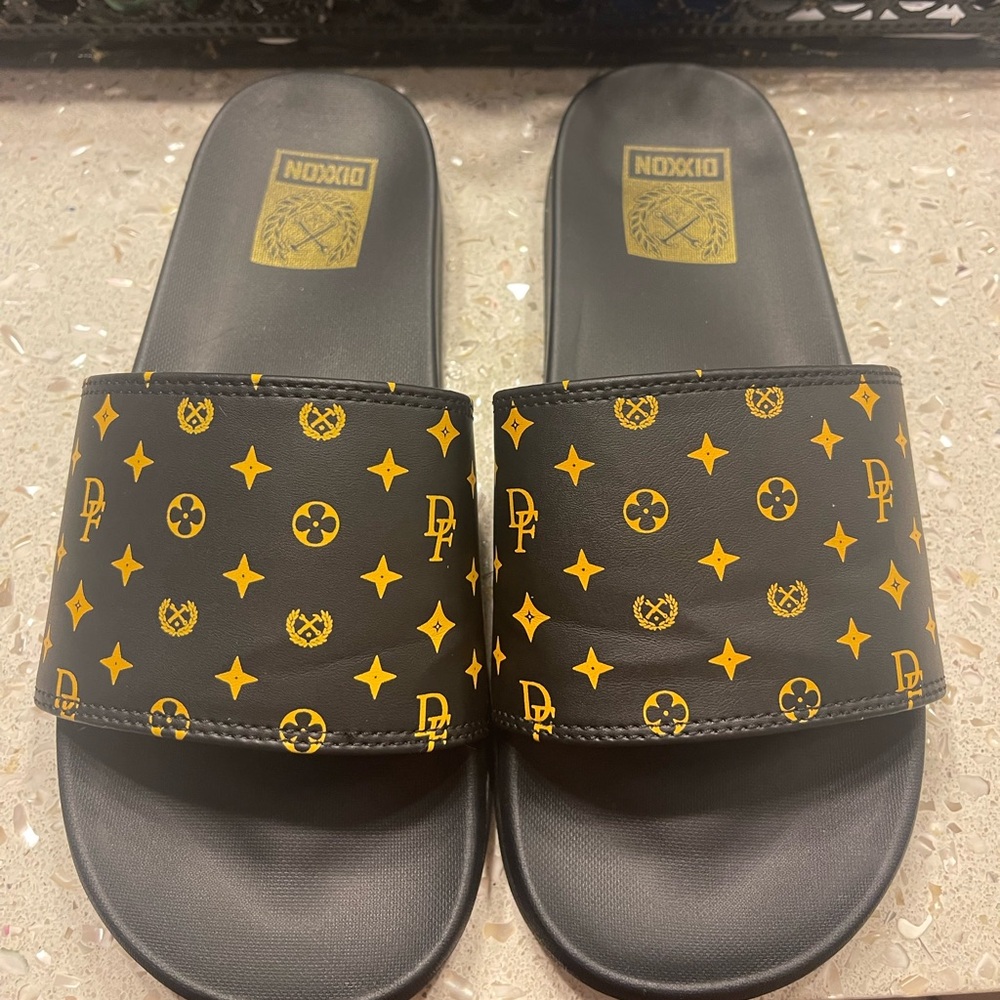 Dixxon Sandals Unisex